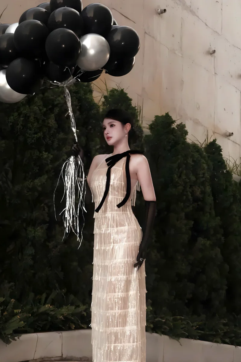 Beloved Size M - Đầm dự tiệc tua rua ánh kim quyến rũ