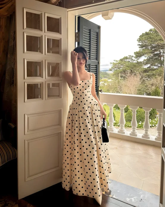 Huong Boutique Size M - Đầm maxi chấm bi vintage thanh lịch