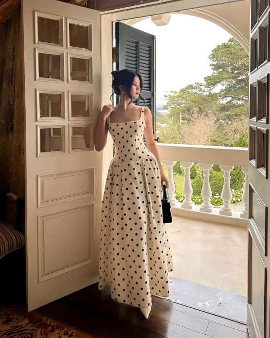 Huong Boutique Size M - Đầm maxi chấm bi vintage thanh lịch