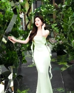 Nana Jacqueline Size L - Đầm Dạ Hội Lụa Xẻ Tà Màu Xanh Pastel