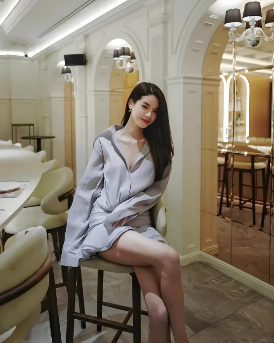 Datt Size S - Đầm ngắn tay dài xếp tầng màu xám