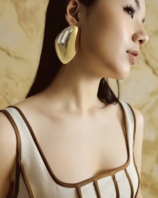 Jennie Choo Size M - Đầm suông linen phối viền nâu thanh lịch