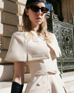 Ononmm Size M - Váy Ngắn Xếp Ly Màu Be Thanh Lịch