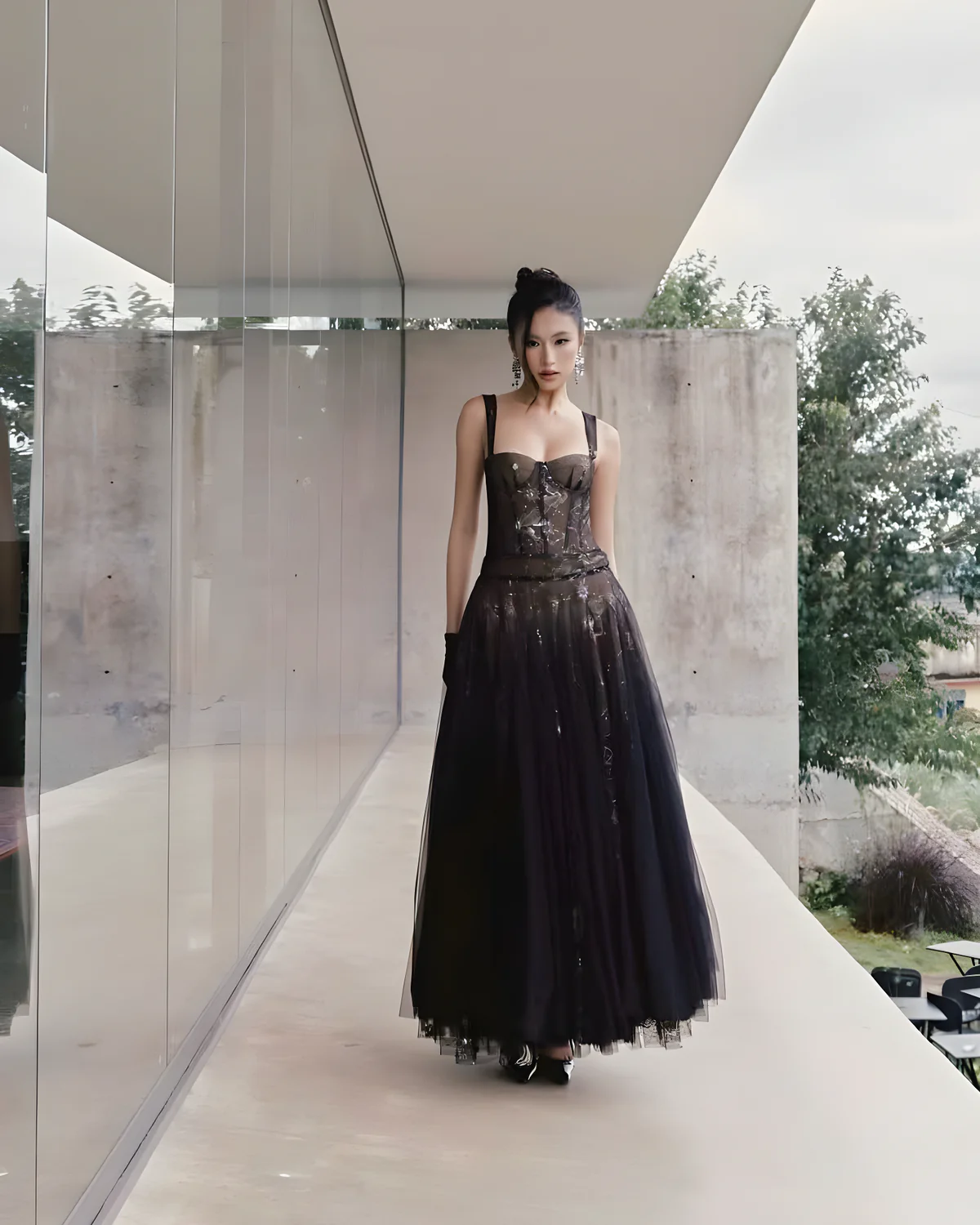 OnonMM_size M_3.JPG Ononmm Size M - Đầm Dạ Hội Voan Đen Sang Trọng