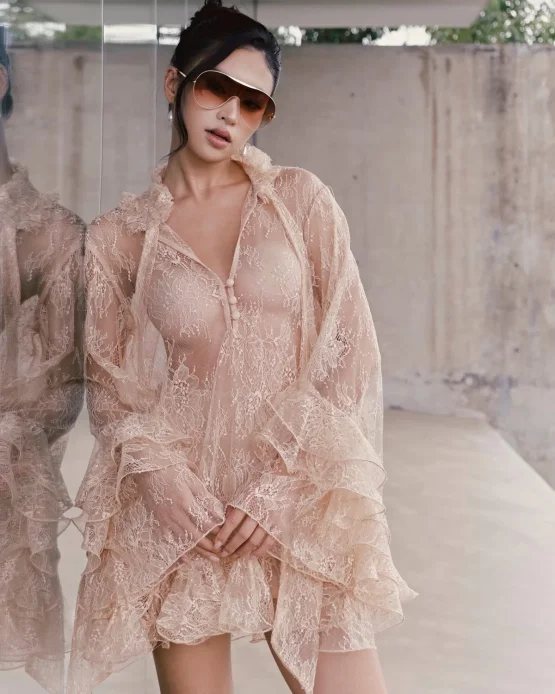 Ononmm Size M - Váy ren hồng nude tay phồng quyến rũ