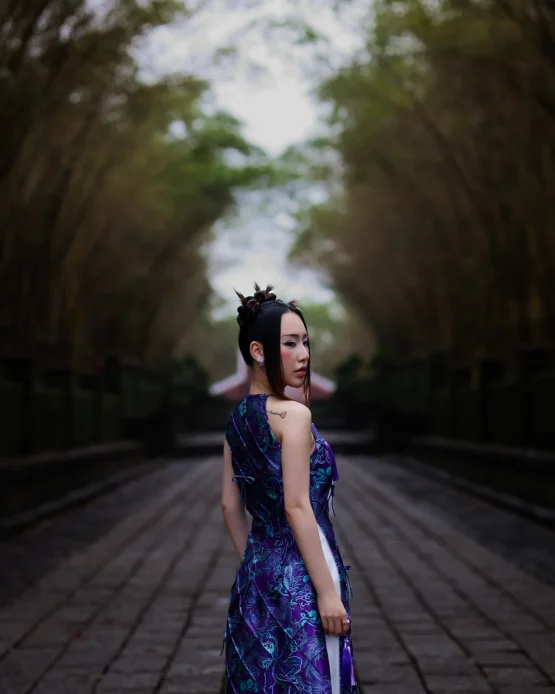 Keira Tong Size M - Áo dài cách tân tím họa tiết rồng