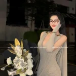 Mollynista Size FREESIZE - Đầm body tay dài màu nude sang trọng