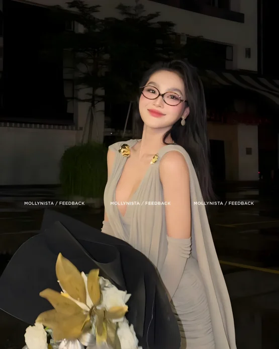 Mollynista Size FREESIZE - Đầm body tay dài màu nude sang trọng