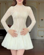 Sò Vintage Size M - Đầm ngắn trắng tay dài ren