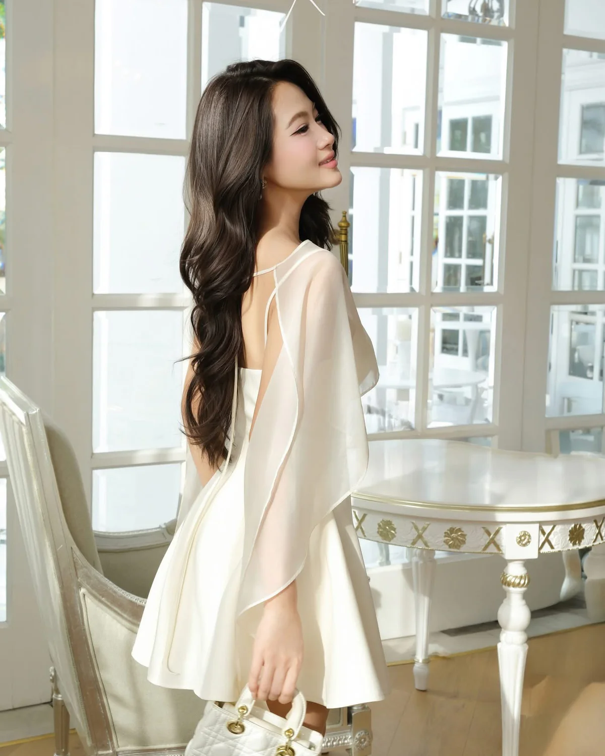 IMG_1098.JPG Khiết Size L - Đầm ngắn trắng voan hở lưng dự tiệc