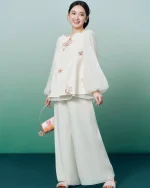 Joie de roses Size S - Áo dài cách tân lụa trắng thêu hoa