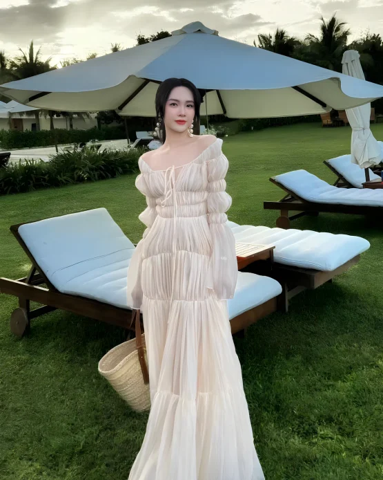 Linh Phùng Size M - Đầm maxi voan tay phồng dịu dàng